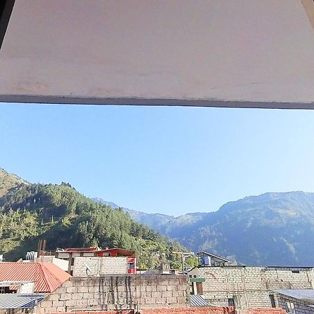 Hostal Anais 巴尼奥斯 外观 照片