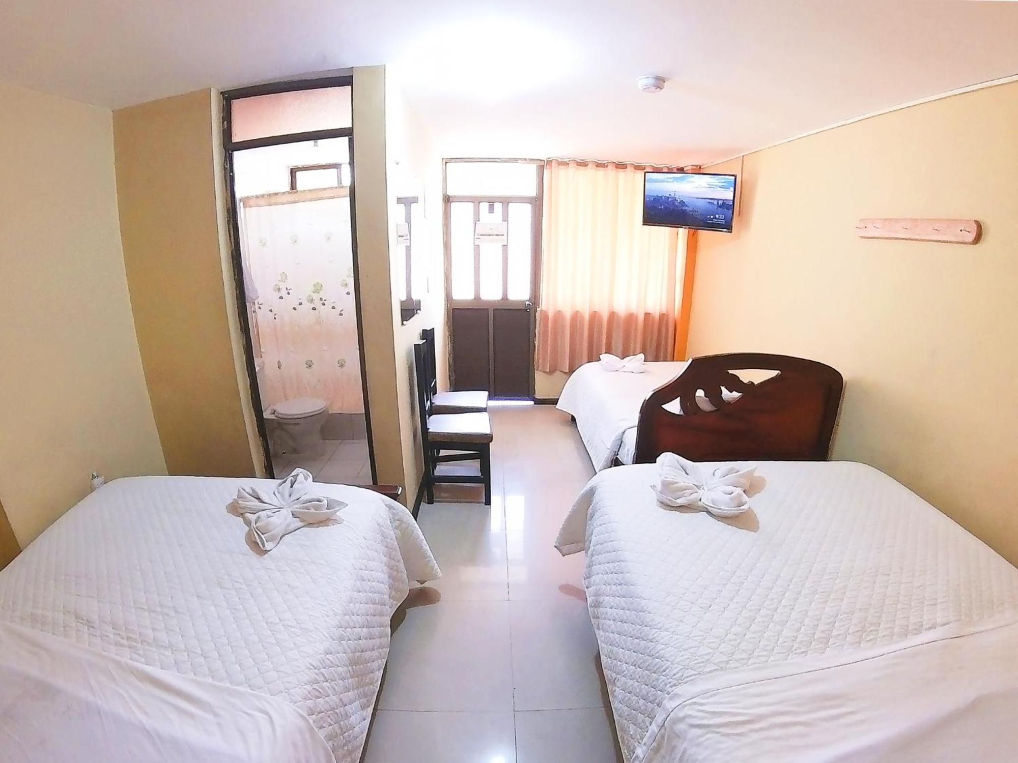Hostal Anais 巴尼奥斯 外观 照片